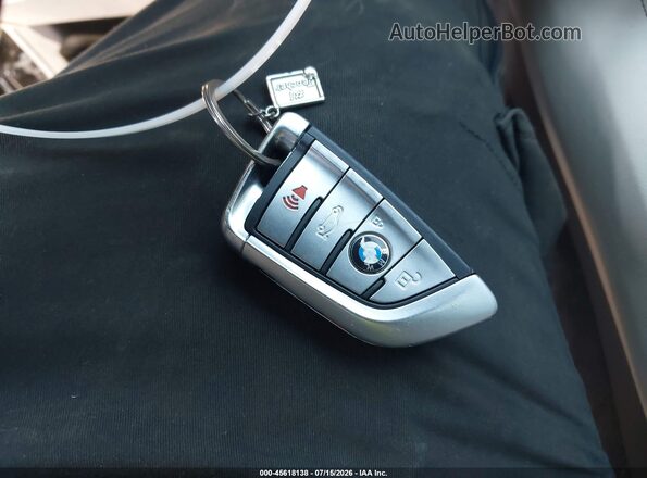 WBAJB9C59KB289054 2019 BMW 5 SERIES Black Առջևի վահանակի տեսք