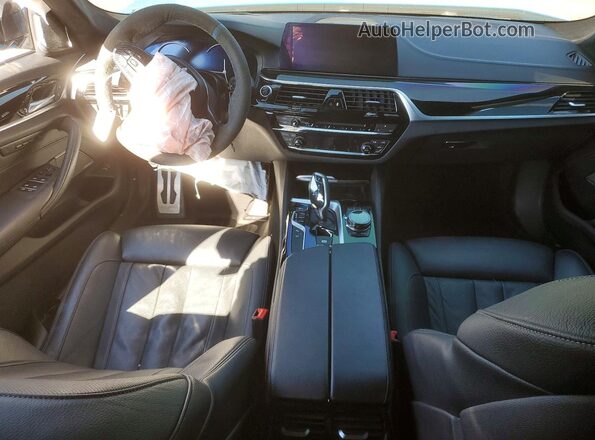 WBAJB9C5XJB049719 2018 BMW M5 Синий Вид панели приборов