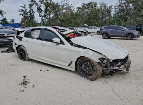 WBAJE5C30HG477830 2017 BMW 5 SERIES White Przód prawy