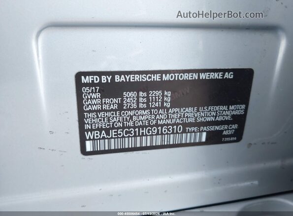 WBAJE5C31HG916310 2017 BMW 5 SERIES Серебряный Вид подкапотного пространства