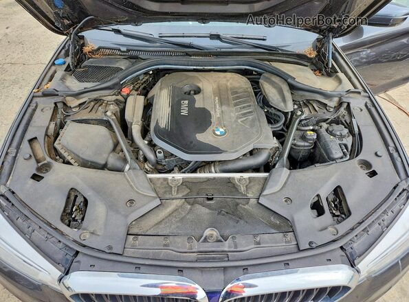 WBAJE5C34HWA92215 2017 BMW 5 SERIES Gray Rear interior view