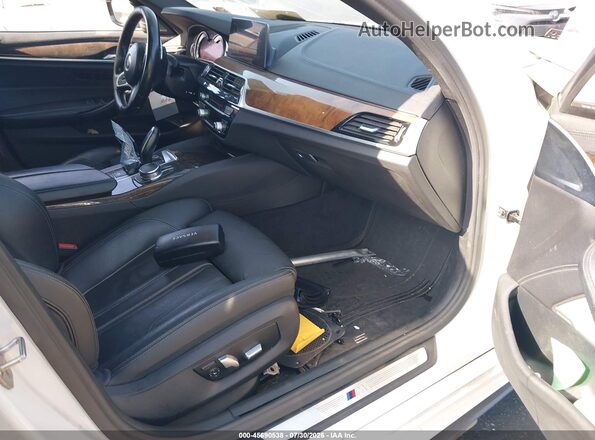WBAJE5C37HG478599 2017 BMW 5 SERIES White Вид салону спереду