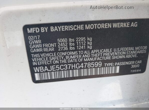 WBAJE5C37HG478599 2017 BMW 5 SERIES White Вид підкапотного простору