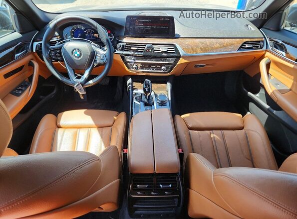 WBAJE5C37HG915047 2017 BMW 5 SERIES Черный Вид панели приборов