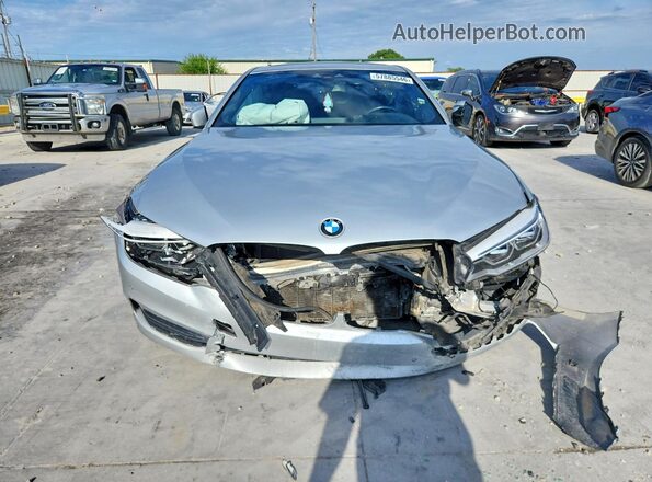 WBAJE5C50KWW16868 2019 BMW 5 SERIES Silver Front view
