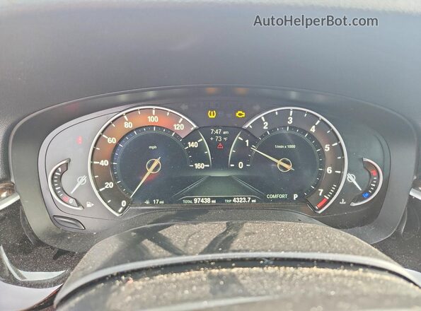 WBAJE5C51JWA95614 2018 BMW 5 SERIES White Instrument cluster view