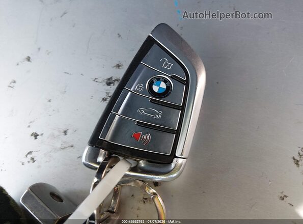 WBAJE5C51KWW10075 2019 BMW 5 SERIES Navy Widok deski rozdzielczej