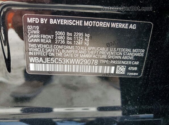 WBAJE5C53KWW29078 2019 BMW 5 SERIES Black Вид підкапотного простору