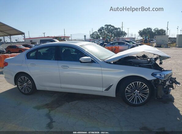 WBAJE5C54KWE66623 2019 BMW 5 SERIES White Rear interior view
