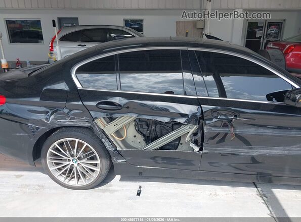 WBAJE5C55KWW16414 2019 BMW 5 SERIES Черный Вид спереди