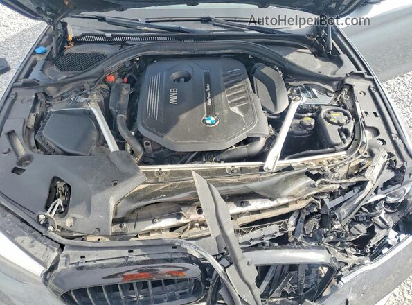 WBAJE5C58KWW17606 2019 BMW 5 SERIES Gray Вид задньої частини салону