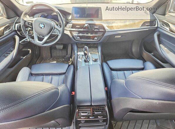 WBAJE7C30HG887698 2017 BMW 5 SERIES White Vista del salpicadero