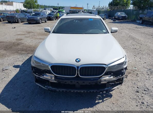 WBAJE7C38HG888016 2017 BMW 5 SERIES White Widok zestawu wskaźników