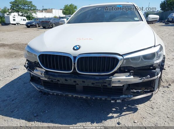 WBAJE7C38HG888016 2017 BMW 5 SERIES White Widok z przodu