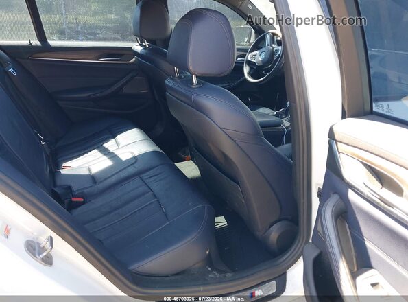 WBAJE7C38HG888016 2017 BMW 5 SERIES White Widok naklejki z numerem VIN
