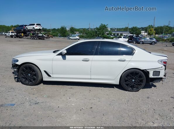 WBAJE7C38HG888016 2017 BMW 5 SERIES White Widok wnętrza 360 stopni