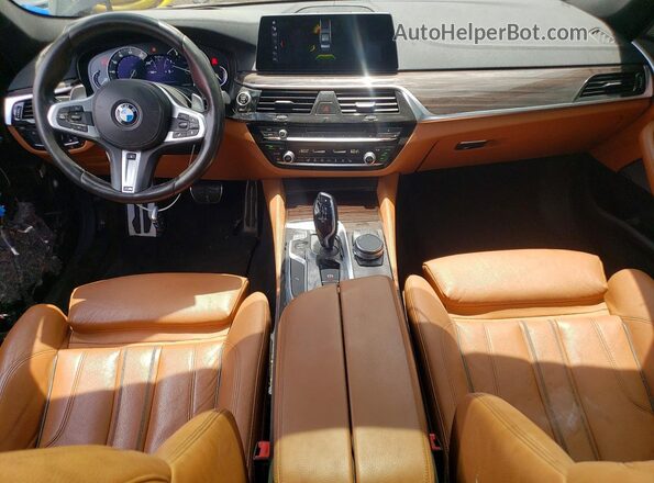 WBAJE7C38HWA03399 2017 BMW 5 SERIES Blue Առջևի վահանակի տեսք