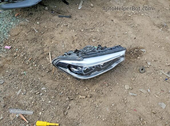 WBAJE7C50KWD53988 2019 BMW 5 SERIES Gray Engine compartment view