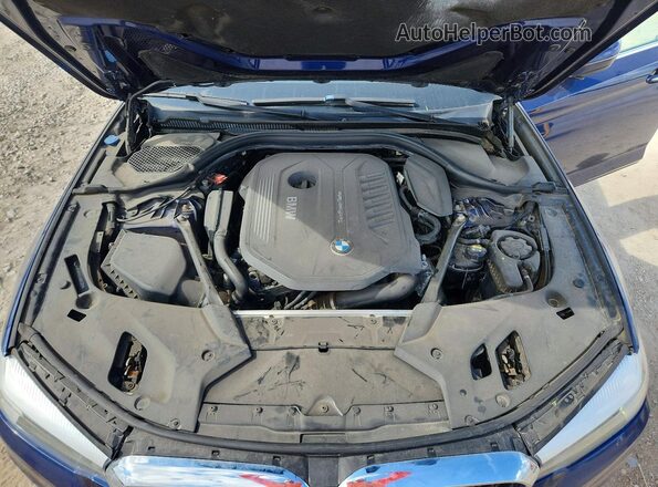 WBAJE7C55JG891379 2018 BMW 5 SERIES Blue Vista interior trasera