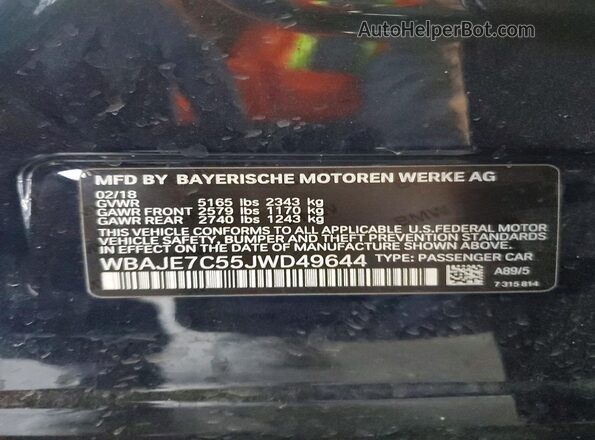 WBAJE7C55JWD49644 2018 BMW 5 SERIES Blue Widok komory silnika