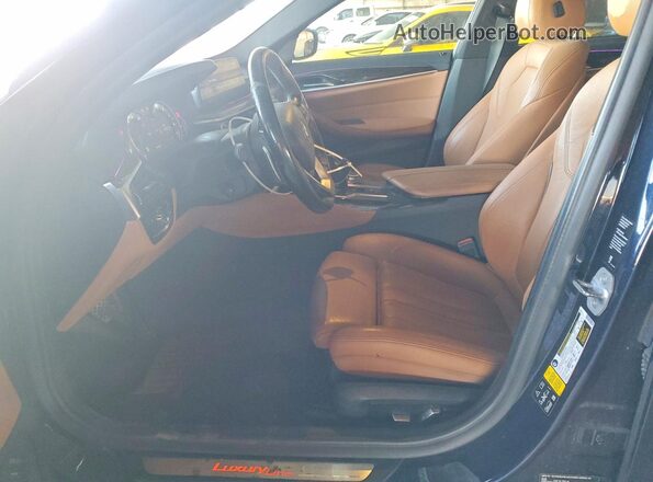 WBAJE7C55JWD49644 2018 BMW 5 SERIES Blue Widok wnętrza z przodu