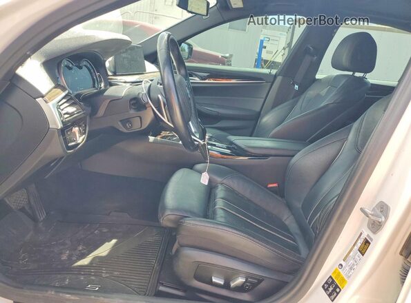 WBAJE7C57JWC55765 2018 BMW 5 SERIES White წინა სალონის ხედი