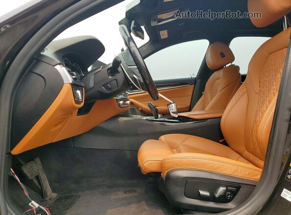 WBAJE7C59JWC56108 2018 BMW 5 SERIES Угольный Вид салона спереди
