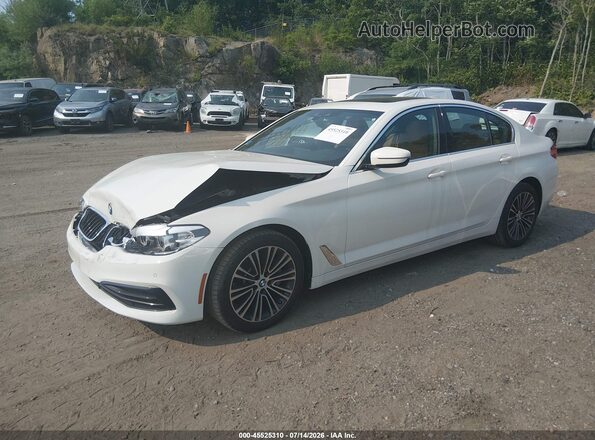 WBAJE7C59KWW30781 2019 BMW 5 SERIES White წინა მარცხენა ხედი სამი მეოთხედიდან