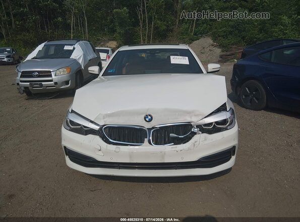 WBAJE7C59KWW30781 2019 BMW 5 SERIES White ხელსაწყოთა პანელის ხედი