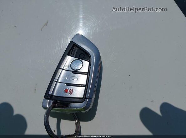 WBAJE7C5XKWW20910 2019 BMW 5 SERIES White Dashboard view