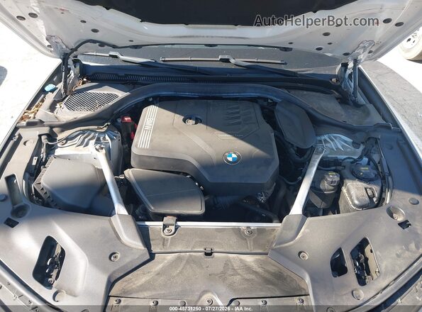 WBAJR3C04LWW63545 2020 BMW 5 SERIES White Հետևի տեսք