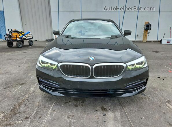 WBAJR3C04LWW64260 2020 BMW 5 SERIES Black Դիմացի տեսք