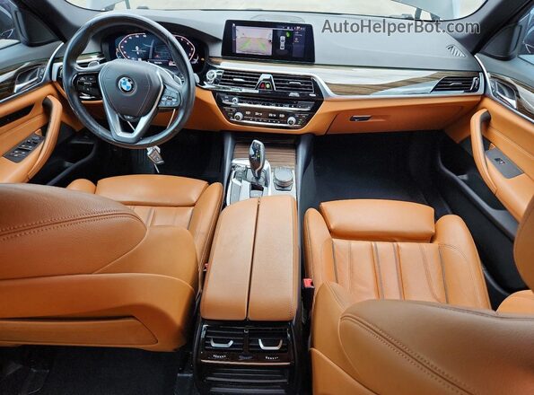 WBAJR3C04LWW64260 2020 BMW 5 SERIES Black Առջևի վահանակի տեսք