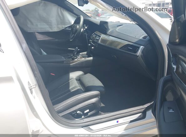 WBAJS1C06LCE02740 2020 BMW 5 SERIES White Սալոնի դիմացի տեսք