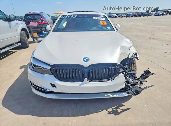 WBAJS1C07LWW69476 2020 BMW 5 SERIES Белый Вид спереди