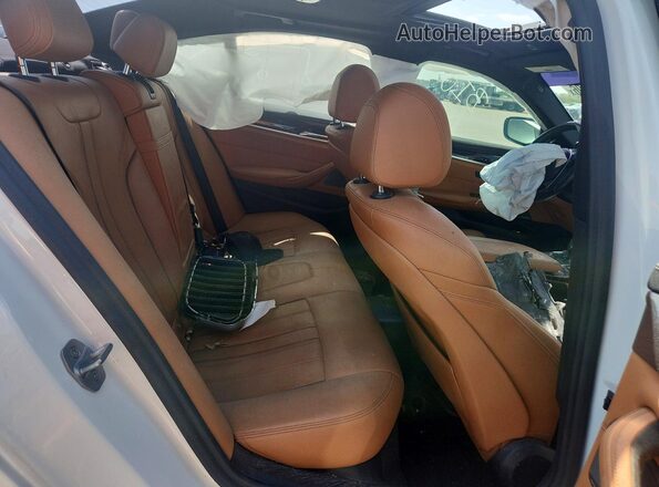 WBAJS1C07LWW69476 2020 BMW 5 SERIES Белый Вид задних сидений