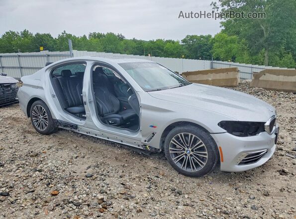 WBAJS3C00LWW68620 2020 BMW 5 SERIES Silver Przód prawy