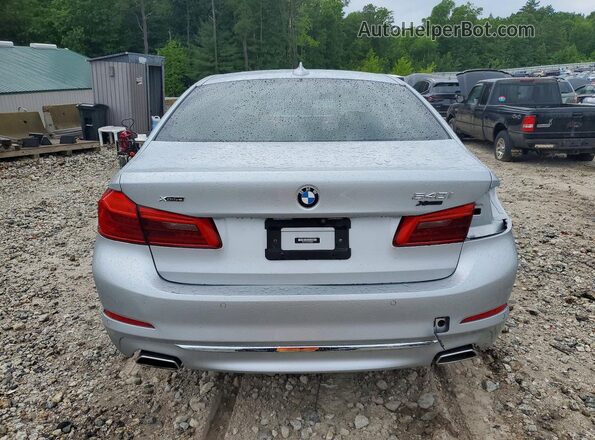 WBAJS3C00LWW68620 2020 BMW 5 SERIES Silver Widok z tyłu