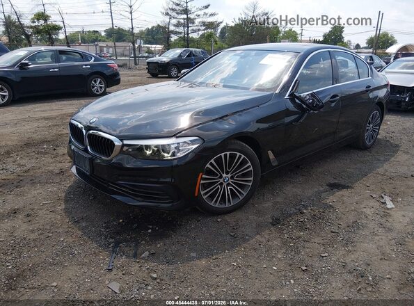 WBAJS3C08LCD66089 2020 BMW 5 SERIES Черный Передняя левая четверть
