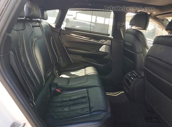 WBAJV6C5XJBJ99819 2018 BMW 6 SERIES White Вид задніх сидінь