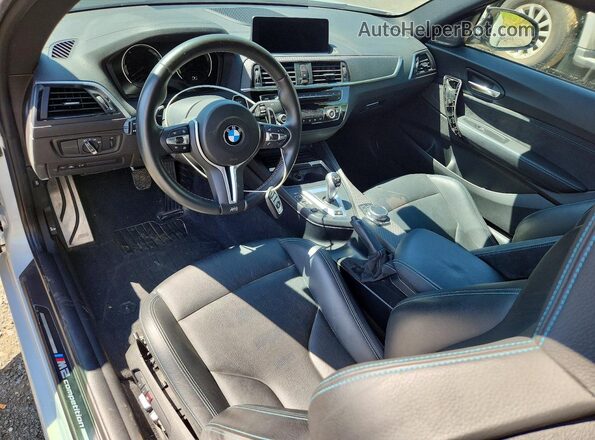 WBS2U7C06L7E15672 2020 BMW M2 Gray Առջևի վահանակի տեսք
