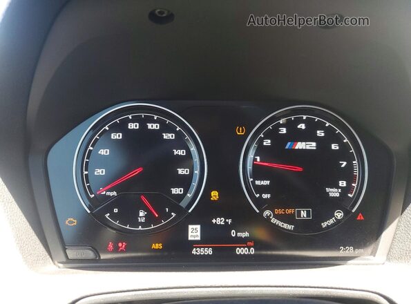 WBS2U7C07M7J69407 2021 BMW M2 White ხელსაწყოთა პანელის ხედი