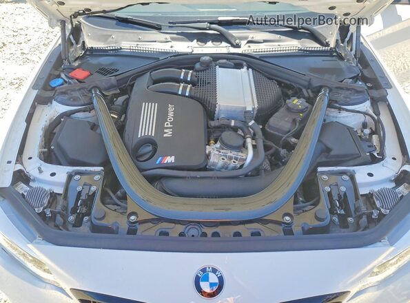 WBS2U7C07M7J69407 2021 BMW M2 White უკანა სალონის ხედი