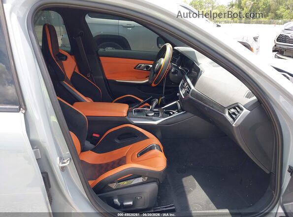 WBS33AY06NFM31308 2022 BMW M3 Серый Вид салона спереди