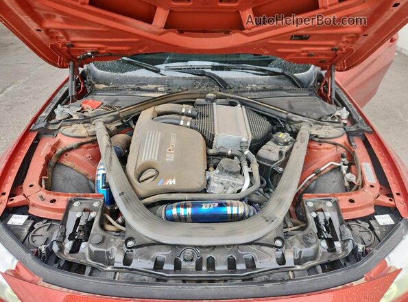 WBS3R9C50GK335667 2016 BMW M4 Оранжевый Вид задней части салона