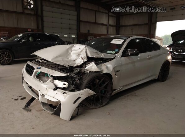WBS3R9C52HK709083 2017 BMW M4 White Front left