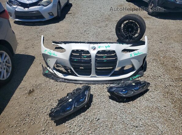 WBS43AZ02RCP51042 2024 BMW M4 White Vista del compartimento del motor