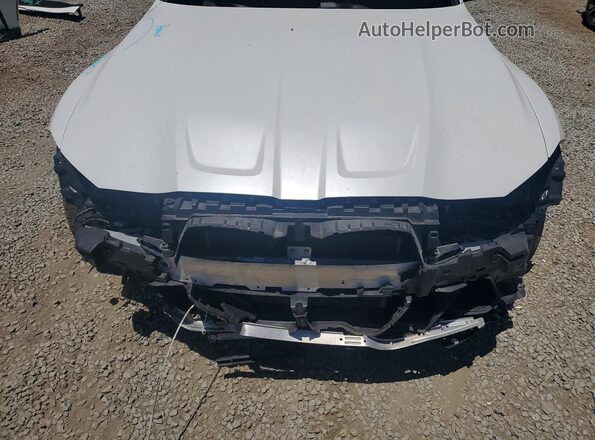 WBS43AZ02RCP51042 2024 BMW M4 White Vista interior trasera