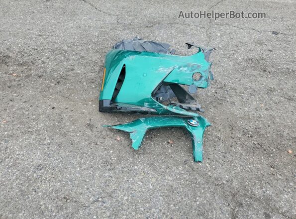 WBS43AZ09RCP75094 2024 BMW M4 Зеленый Вид подкапотного пространства