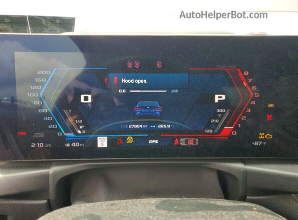 WBS43AZ0XRCP62340 2024 BMW M4 Purple Widok zestawu wskaźników